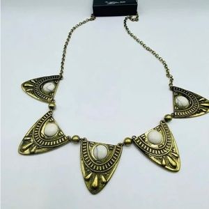 ZAD Antiqued Gold Tone Bib Necklace. Perfect for summer!